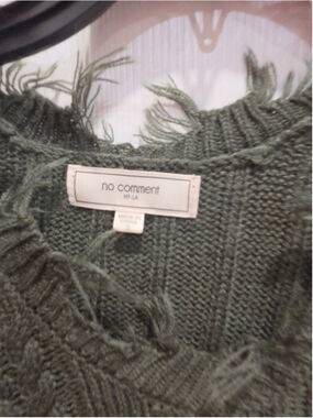 Women's No Comment Distressed Cable Knit Sweater Green Size S